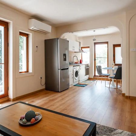 2-Bedroom Flat - Sunny Balcony Plovdiv Kültér fotó